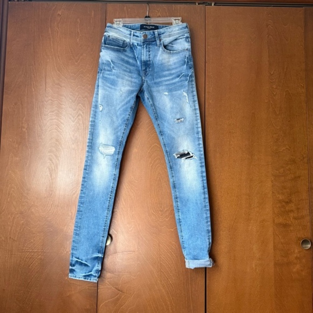 Denim Prive’ NWOT Factory Distressed Blue Stretch Skinny Jeans W32”-36” I-34”